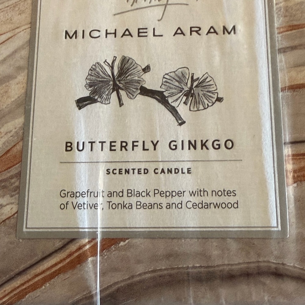 Michael Aram Butterfly Gingo scented candle - Picture 7 of 11